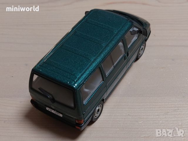 Volkswagen Transporter IV Multivan 1990 - мащаб 1:43 на DeAgostini моделът е нов в PVC дисплей-кейс, снимка 8 - Колекции - 44525137