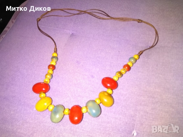 Стилно колие от керамични мъниста, винтидж и семпъл стил-2 броя