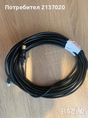 Продавам за ПРЕЗАПОЯВАНЕ два кабела 13 pin за Roland  GR guitar synths   е 9 метра а другия 5 метра, снимка 5 - Други - 52664370