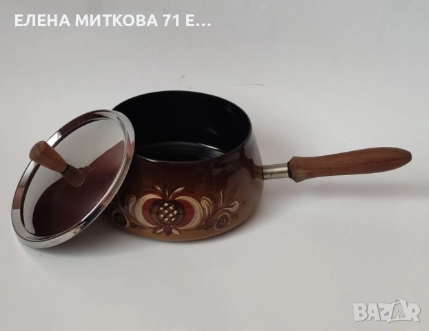 Много тежка емайлирана касерола с дървена дръжка, снимка 2 - Съдове за готвене - 52818898