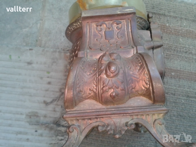 статуетка ретро.работно облекло.пилони знаме, снимка 3 - Други стоки за дома - 51976836