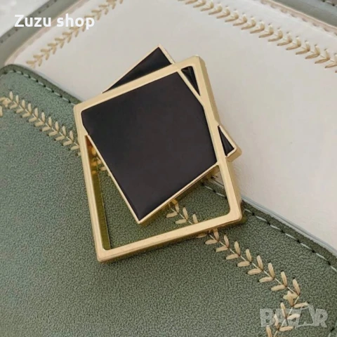 Дамска чанта, снимка 7 - Чанти - 50737255