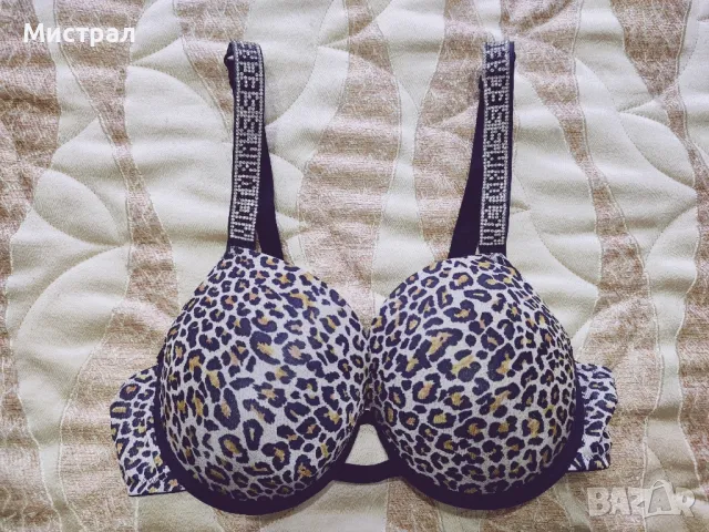 Перфектен сутиен Victoria Secret , снимка 1 - Бельо - 47819227