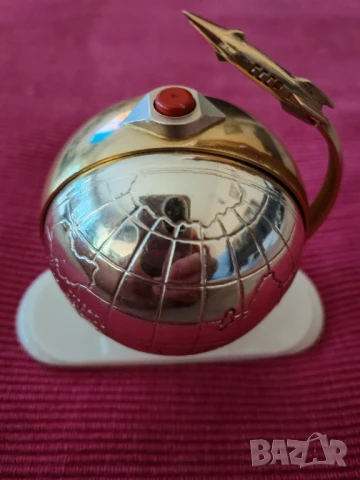 Часовник, будилник Слава, СССР., снимка 2 - Други - 51047986