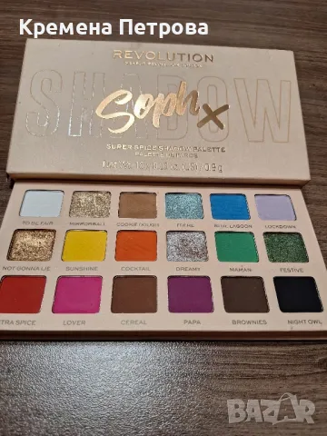 Сенки за очи Makeup Revolution X Soph Super Spice , снимка 1 - Декоративна козметика - 48577588