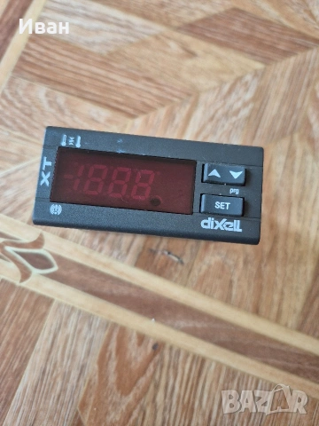 Терморегулатор хладилна витрина Dixell XT130c, снимка 2 - Хладилни витрини и фризери - 54266135