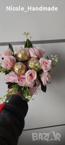 Букети с бонбони и цветя, снимка 10 - Други - 52738755