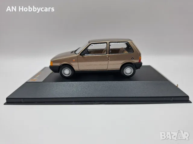 Fiat Uno Year 1983 light-brown 1:43 Premium X, снимка 2 - Колекции - 48688869