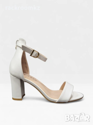 Елегантни дамски сандалети в бяло JK-712-36 white