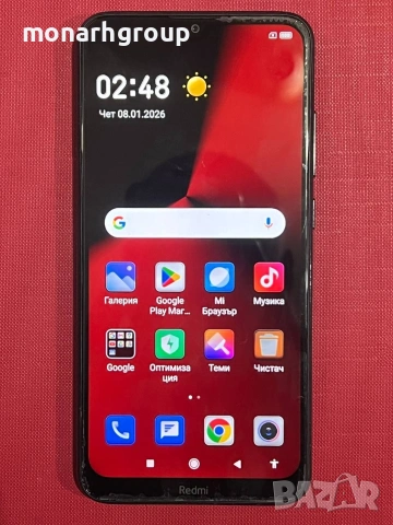 Телефон Redmi 8 /32gb/3gbRAM/ (минимални забележки по крайните части на дисплея)