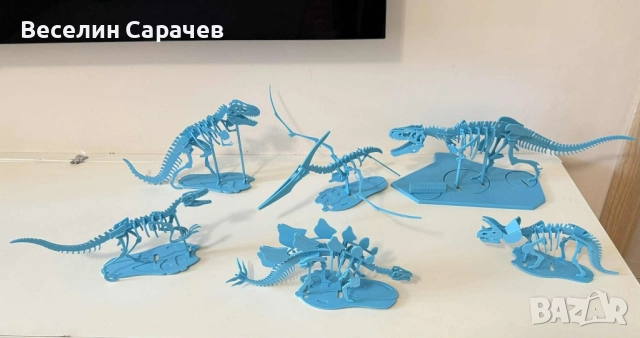 Пъзел-модел скелети на динозаври