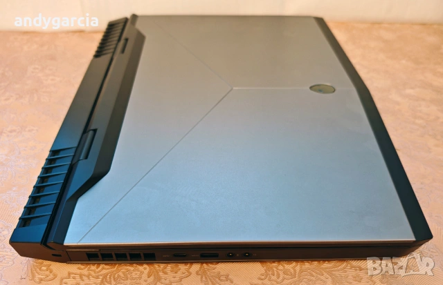 Dell Alienware 17 R4/Intel Core i7-7820HK/NVidia GTX 1080 8GB 190W/16GB RAM/512GB SSD/QHD IPS 120hz, снимка 6 - Лаптопи за игри - 53535131