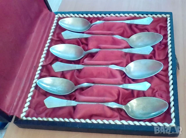 Колекционерски комплект лъжички в кутия
