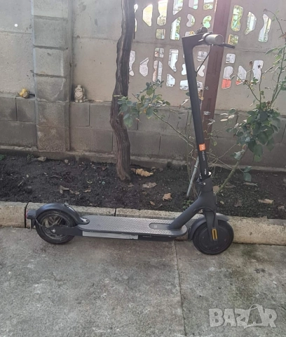 2 красиви Електрически тротинетки Xiaomi, снимка 4 - Други спортове - 52092089