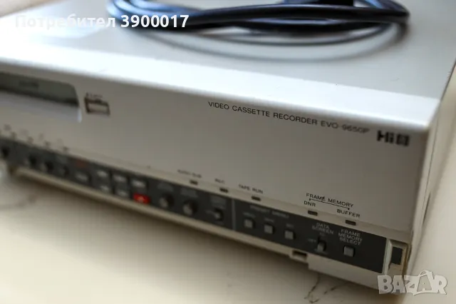 SONY EVO-9650P Video cassete recorder, снимка 2 - Плейъри, домашно кино, прожектори - 49453159