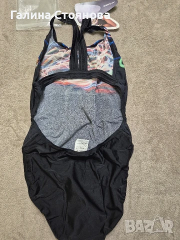Бански костюм на SPEEDO , снимка 3 - Бански костюми - 51268647