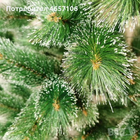 Коледна елха с бели заскрежени връхчета, снимка 2 - Декорация за дома - 52494234