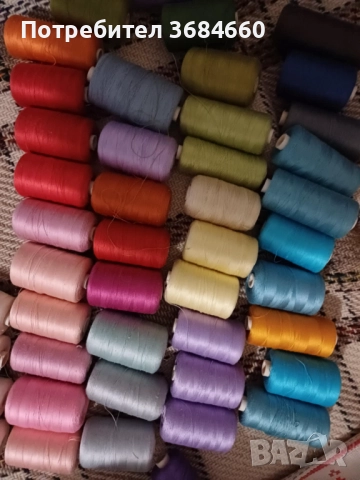 Продавам шивашки макари бели и цветни , снимка 2 - Декорация за дома - 52342063