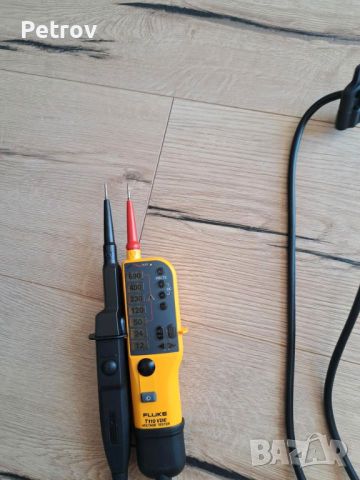 FLUKE T110 VDE - ЧИСТО НОВ PROFI Voltage Tester 12 - 690 V AC/DC Електроизмервателен Уред / GERMANY , снимка 3 - Клещи - 45227876