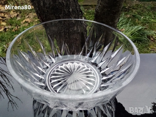 Кристална купа, снимка 2 - Чинии - 53432816
