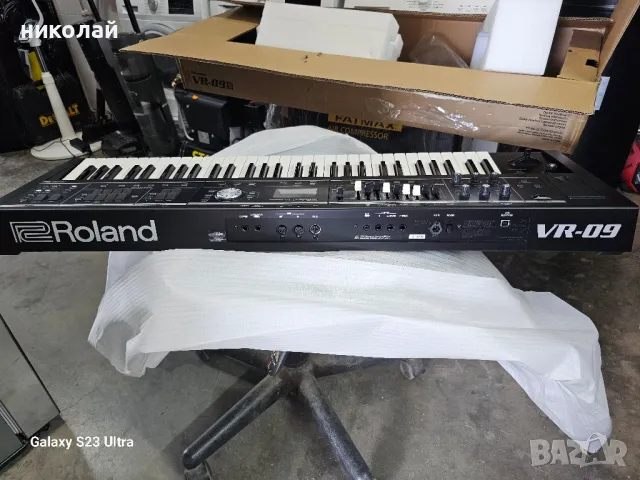 Roland VR-09B V-COMBO Електронен орган

, снимка 3 - Синтезатори - 46870818