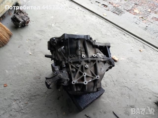 Скоростна кутия за Toyota Rav 4 - 2.2 D136, снимка 2 - Части - 52029519