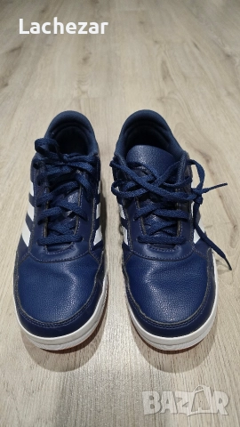 Adidas Аltasport кожени 40 номер, снимка 4 - Маратонки - 52627925