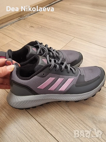 Маратонки адидас , снимка 2 - Маратонки - 53910310