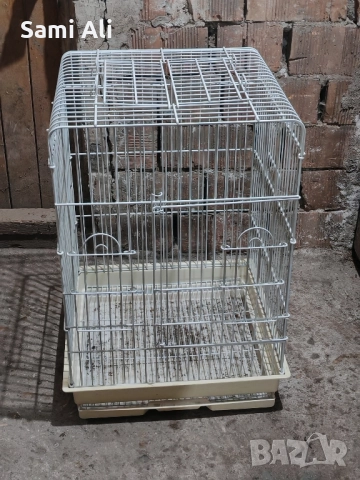 продавам клетки за Папагал бялата 100 лв другите 70 лвв добро състояние, снимка 2 - други­ - 51995415