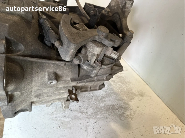 Скоростна кутия ръчна 6 скорости за Volvo C70 2.0D 136HP (2008) 6M2R-7F096-EC, снимка 2 - Части - 53833004