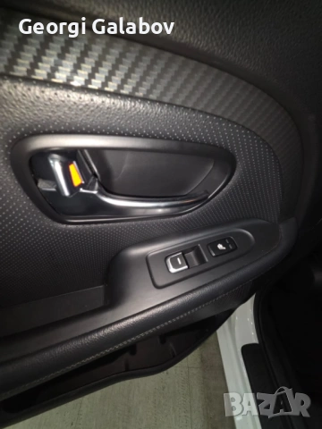 Kia Carens TOP Екстри Реален пробег и 6 месеца гаранция!!!, снимка 15 - Автомобили и джипове - 53107428