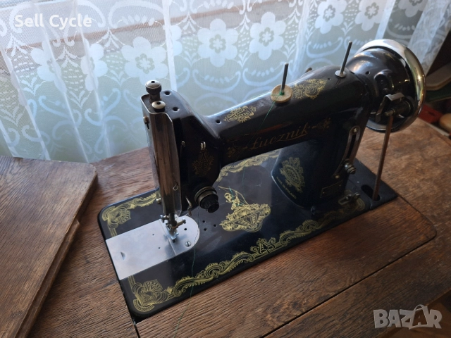 ✅РАБОТЕЩА ШЕВНА МАШИНА ЛУЧНИК ❗, снимка 9 - Шевни машини - 52539051