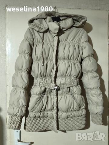 Продавам дамско яке 