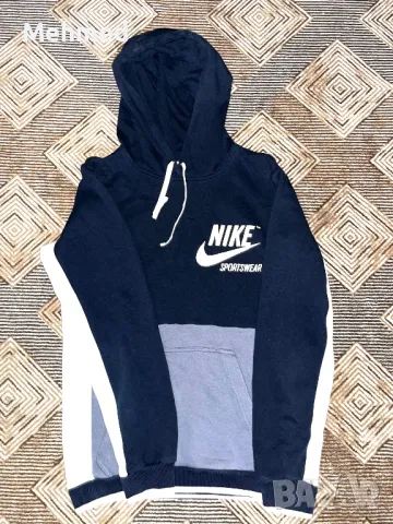 Горнище Nike Sportswear - S, снимка 1 - Спортни дрехи, екипи - 48230753