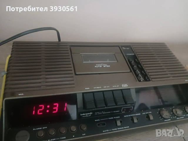 Радиокасетофон интерсоник