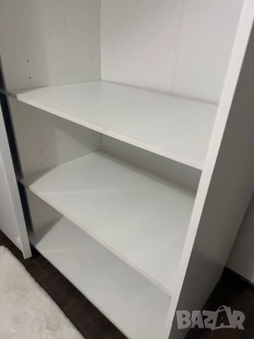 Бял гардероб с плъзгащи врати, снимка 5 - Гардероби - 52942477