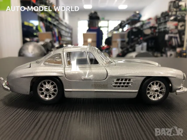 Рядък модел метална колекционерска количка MERCEDES 300 SL 1965г1:24, снимка 2 - Колекции - 46964938