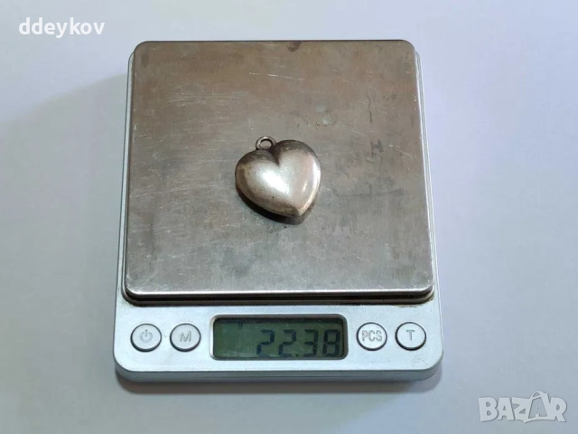 Ръчно изработени сребърно сърце и кръст с тегло 27,30 грама., снимка 2 - Колиета, медальони, синджири - 52372229