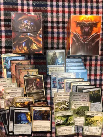 Кутии и карти за Magic the Gathering (MTG), снимка 1 - Колекции - 47866698