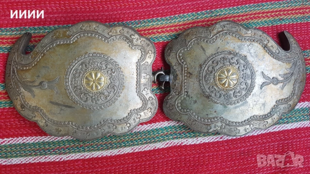 Сребърни пафти с позлата 