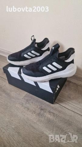 Adidas 36 2/3 Детски оригинални маратонки 