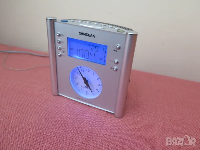 Sangean RCR-1 AM/FM Atomic Clock Digital Analog Clock Radio, снимка 13 - Радиокасетофони, транзистори - 46901647