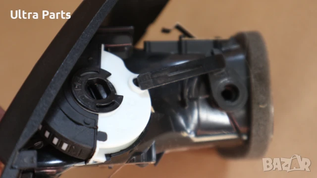 Оригинален ляв въздуховод табло за BMW F45 F46 9262957, снимка 4 - Части - 50454009