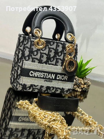 Dior мини чанта, снимка 15 - Чанти - 53231353