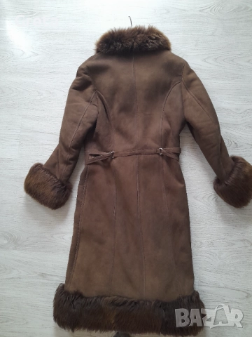 Топъл кожух естествена кожа , снимка 4 - Палта, манта - 52395056