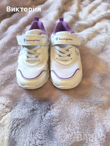 Детски светещи маратонки