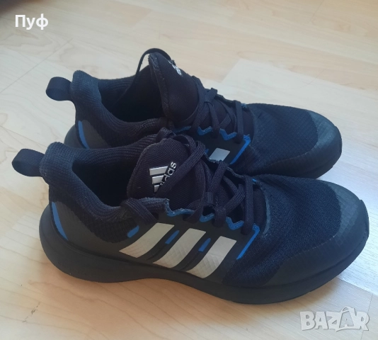 маратонки Adidas , снимка 5 - Детски маратонки - 51794561