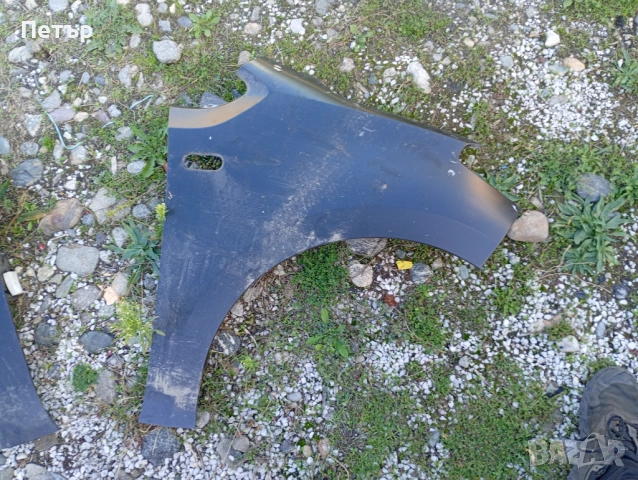 Десен калник Volkswagen UP 