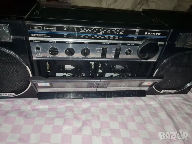 Радиокасетофон Sanyo M-W170K, снимка 13 - Радиокасетофони, транзистори - 50232027