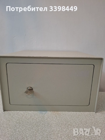 Сейф / каса, снимка 2 - Сейфове и каси - 53265427